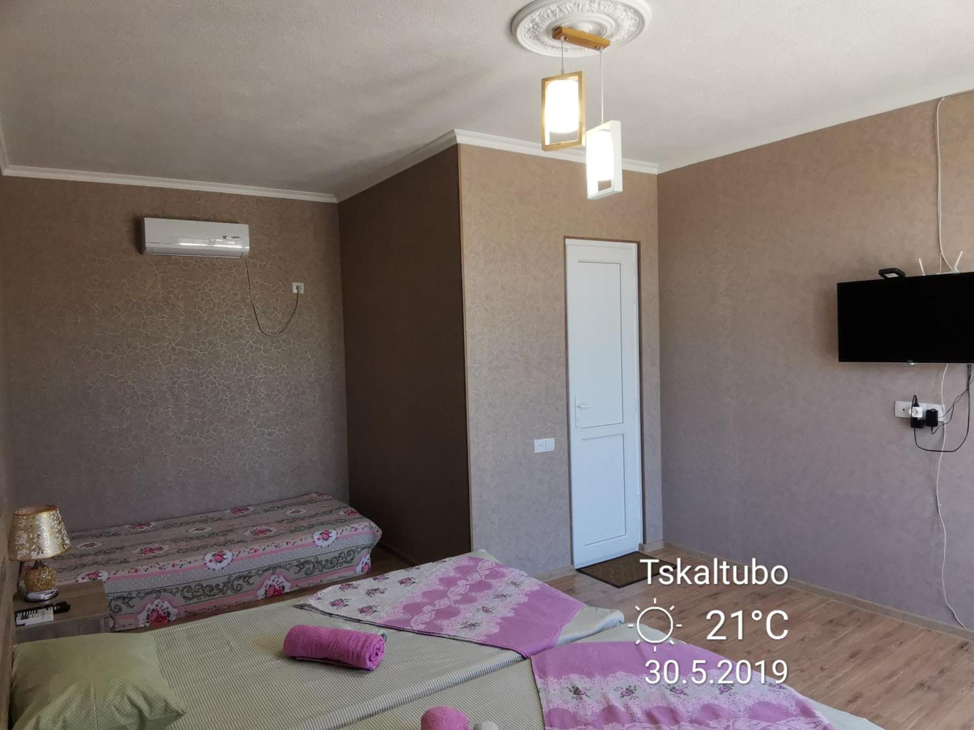 Villa Platinum Tskaltubo Ngoại thất bức ảnh