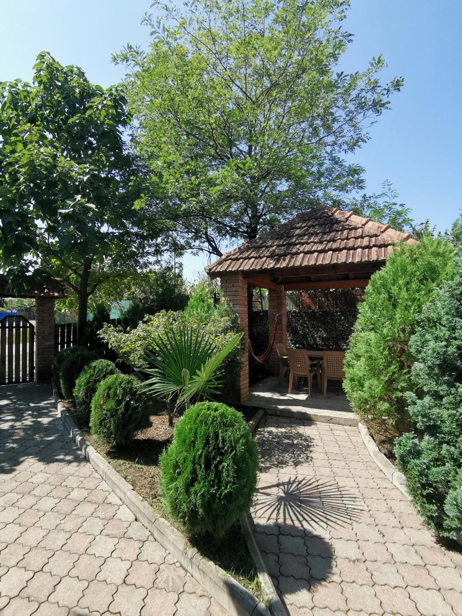 Villa Platinum Tskaltubo Ngoại thất bức ảnh